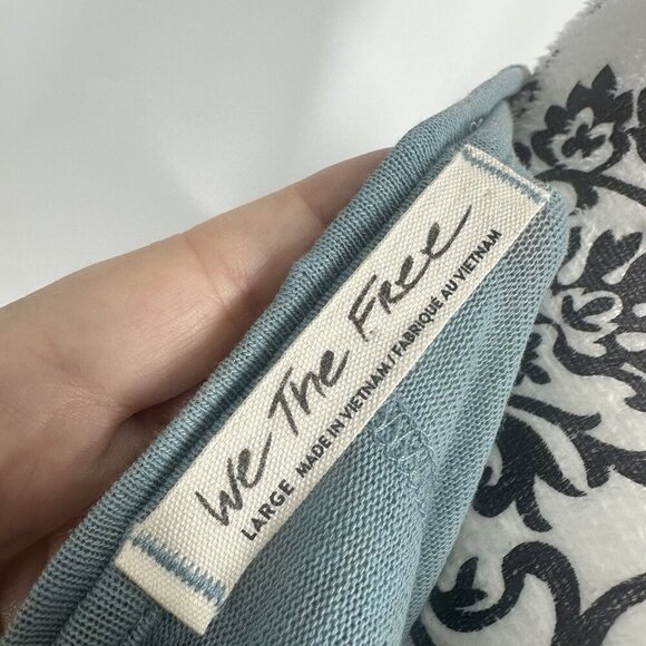 We The Free Blue Flowy V-Neck Short Sleeve Tunic Top Womens Size L - Picture 3 of 10